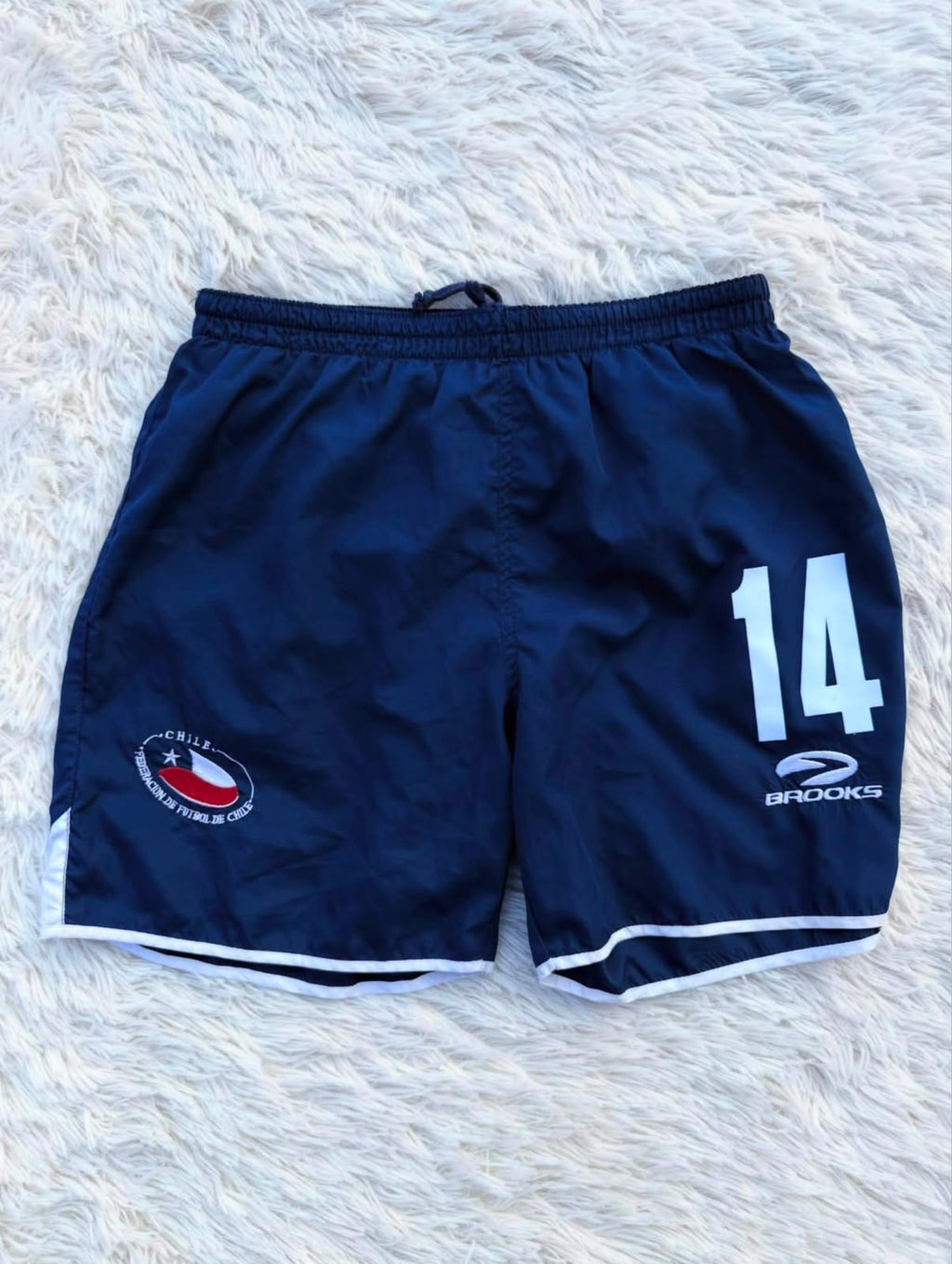 SHORT CHILE