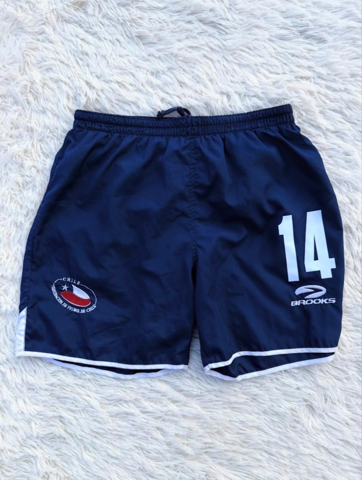 SHORT CHILE